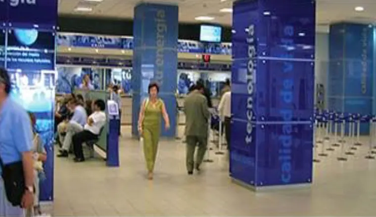 Remodelación de oficina comercial, CHILECTRA, Providencia